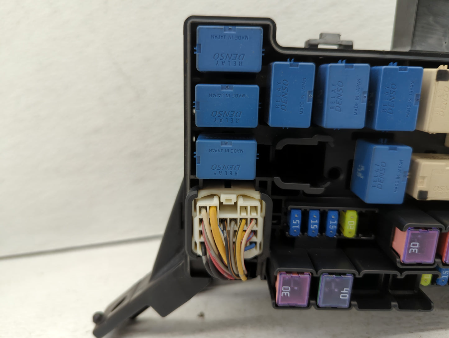 2007-2009 Suzuki Sx4 Fusebox Fuse Box Panel Relay Module Fits Fits 2007 2008 2009 OEM Used Auto Parts - Oemusedautoparts1.co