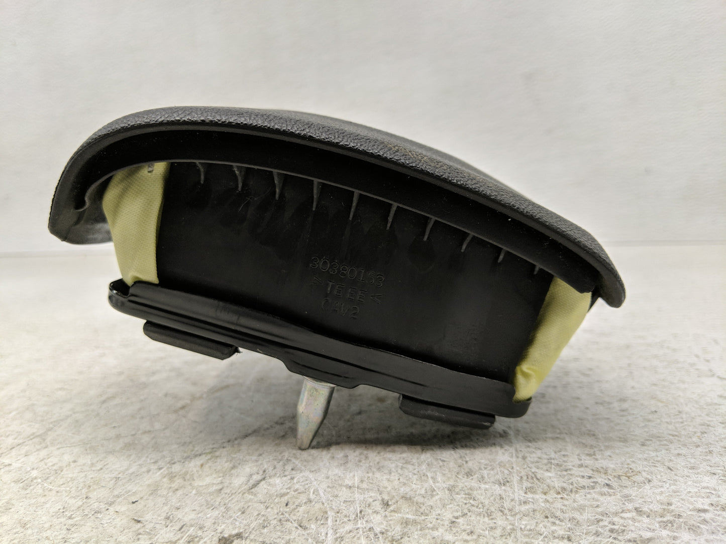 2007 Suzuki Vitara Air Bag Driver Left Steering Wheel Mounted Fits Fits 2006 2008 OEM Used Auto Parts - Oemusedautoparts1.co