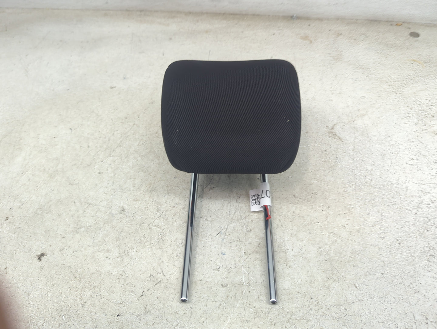 2007 Suzuki Vitara Headrest Head Rest Front Driver Passenger Seat Fits OEM Used Auto Parts - Oemusedautoparts1.com