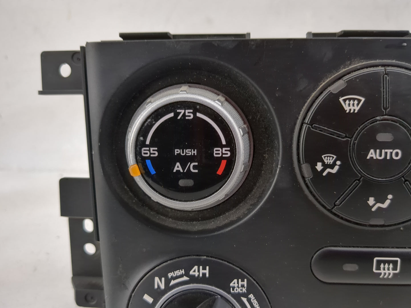 2007 Suzuki Vitara Climate Control Module Temperature AC/Heater Replacement P/N:39510-65J52-CAT 39510-64J0, CJB502A007AF Fit