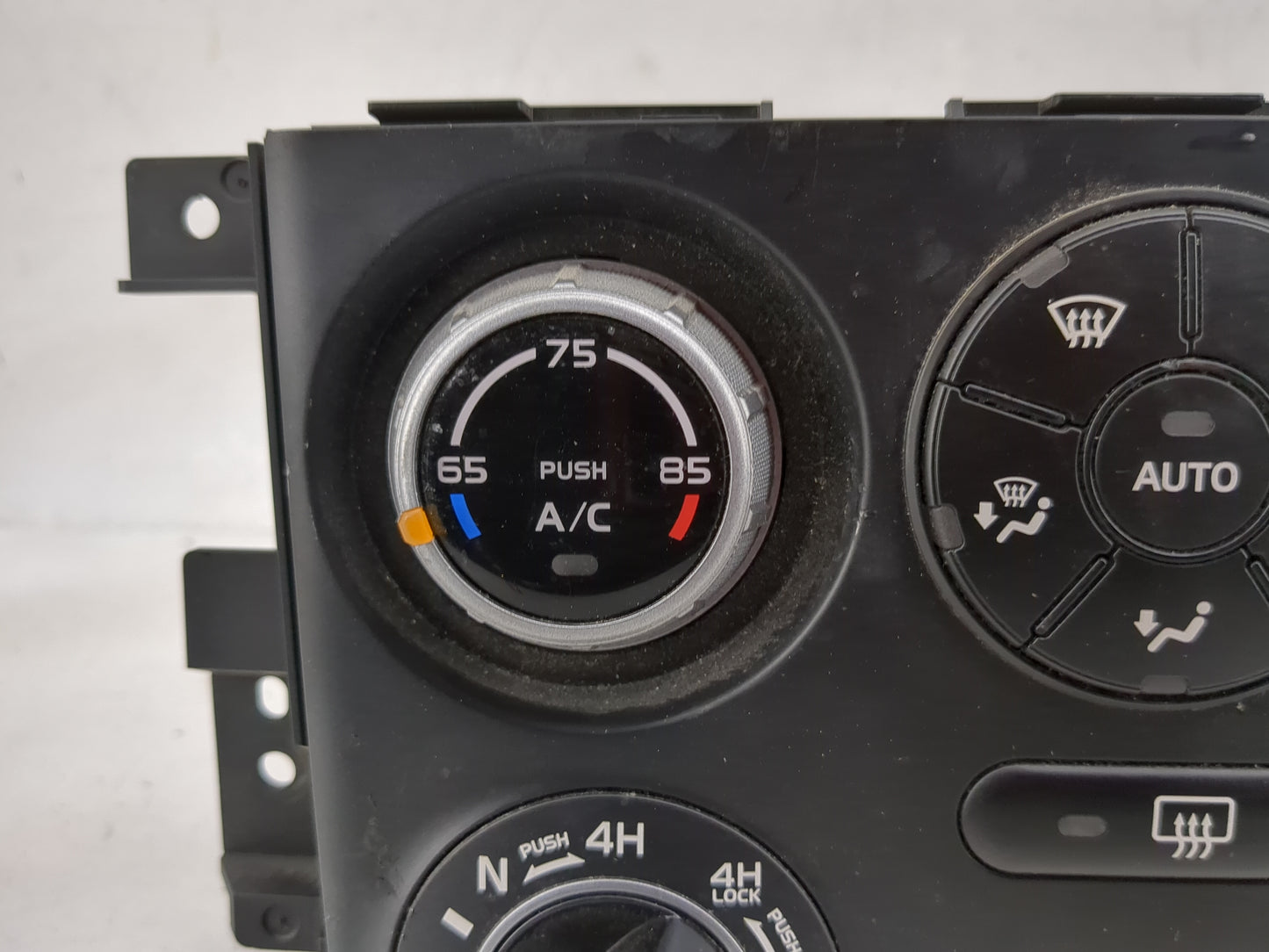 2007 Suzuki Vitara Climate Control Module Temperature AC/Heater Replacement P/N:39510-65J52-CAT 39510-64J0, CJB502A007AF Fit
