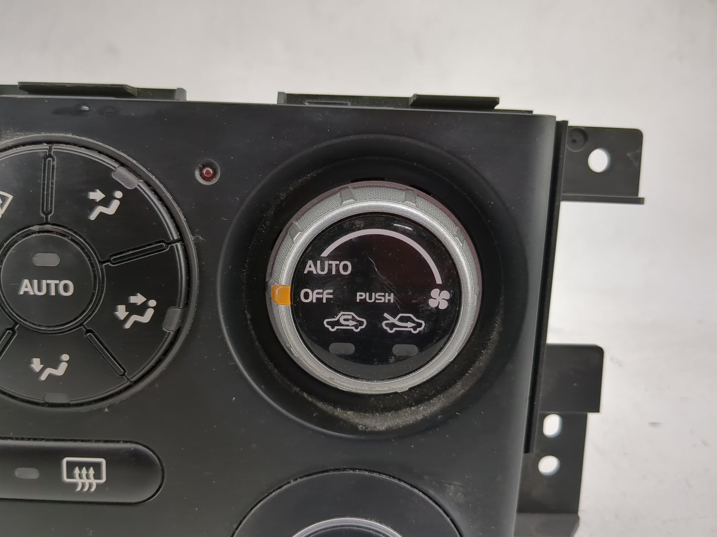 2007 Suzuki Vitara Climate Control Module Temperature AC/Heater Replacement P/N:39510-65J52-CAT 39510-64J0, CJB502A007AF Fit