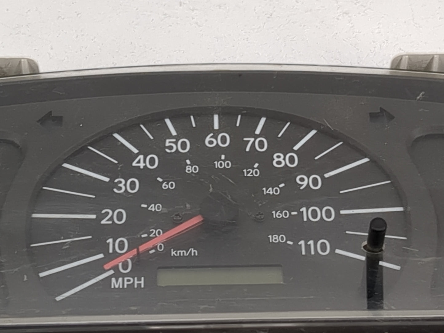 2007 Suzuki Vitara Instrument Cluster Speedometer Gauges P/N:83800-08030-00 TN157370-8032 Miles: Fits OEM Used Auto Parts - 
