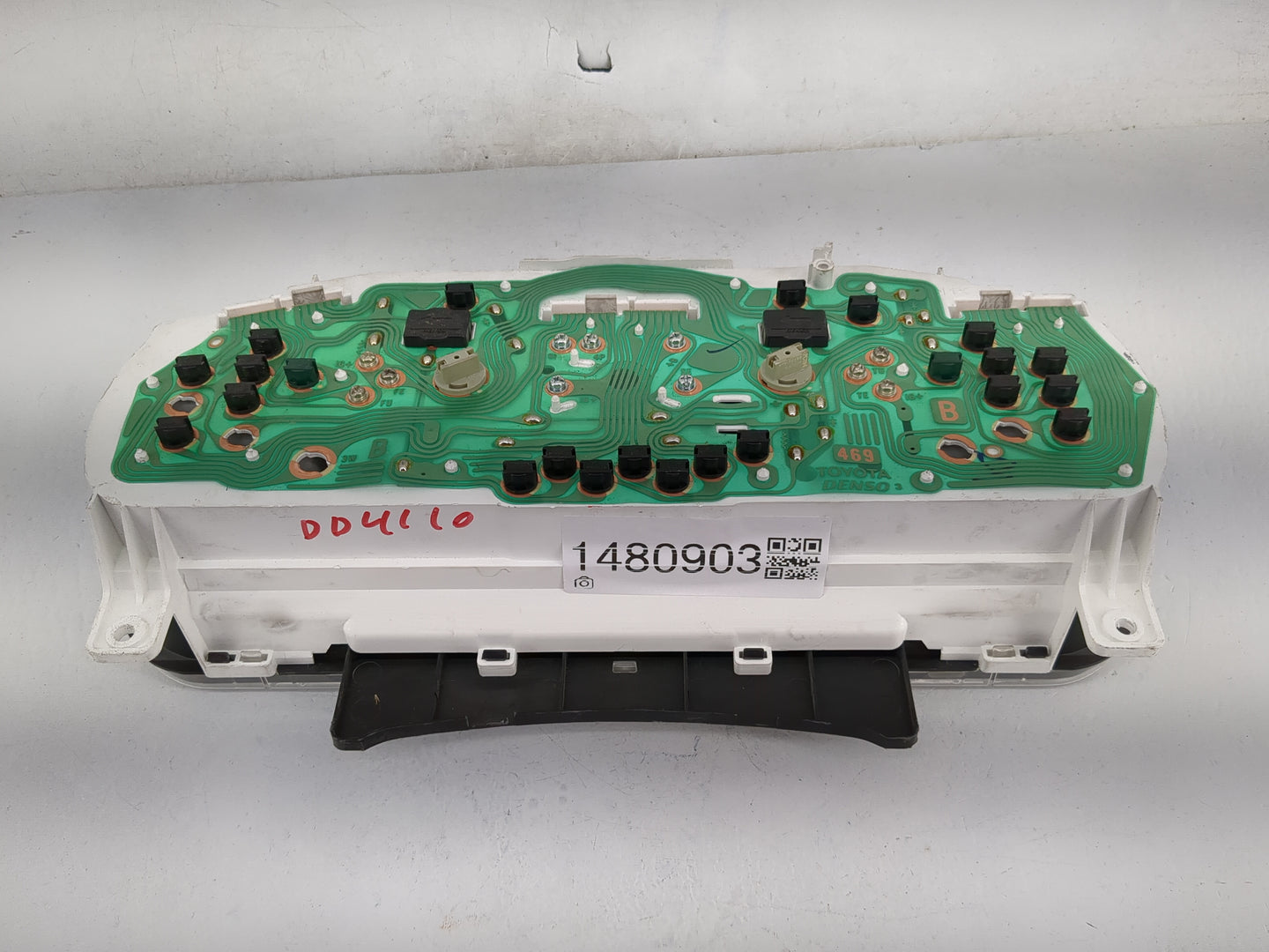2007 Suzuki Vitara Instrument Cluster Speedometer Gauges P/N:83800-08030-00 TN157370-8032 Miles: Fits OEM Used Auto Parts - 