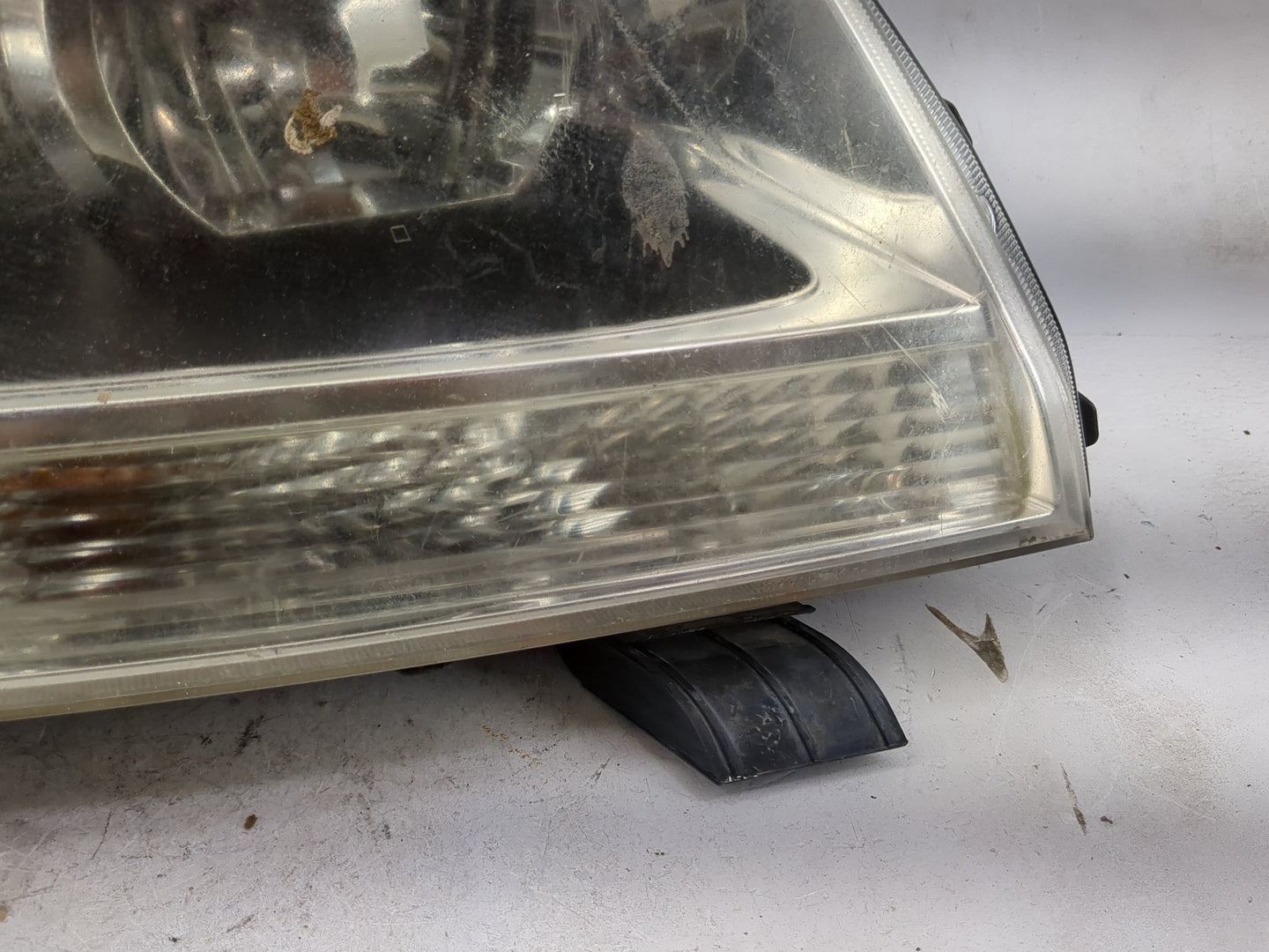 2007 Suzuki Vitara Driver Left Oem Head Light Headlight Lamp - Oemusedautoparts1.com