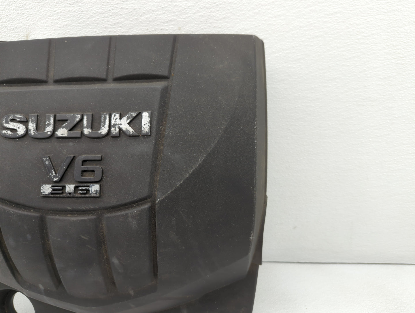 2007 Suzuki Vitara Engine Cover - Oemusedautoparts1.com