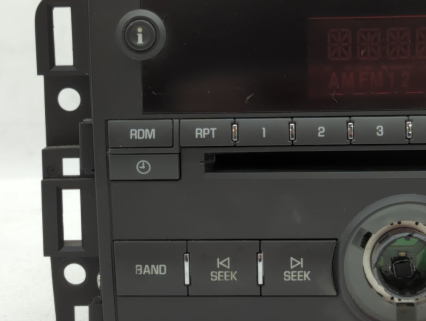 Suzuki Vitara Am Fm Cd Player Radio Receiver - Oemusedautoparts1.com