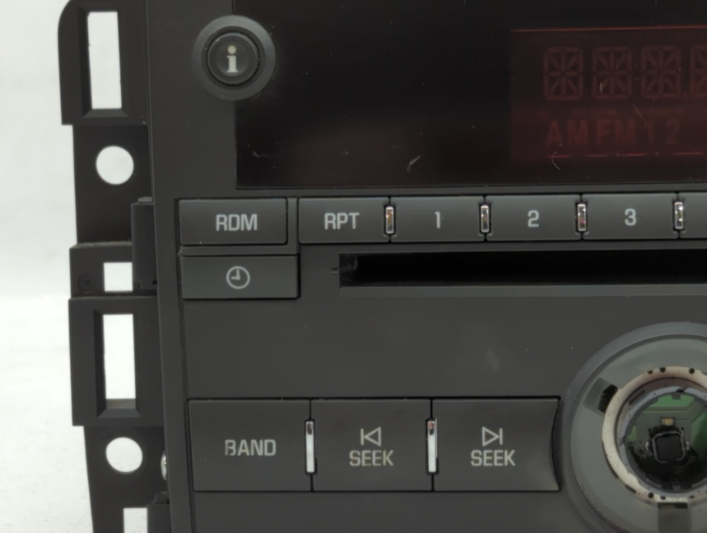 Suzuki Vitara Am Fm Cd Player Radio Receiver - Oemusedautoparts1.com