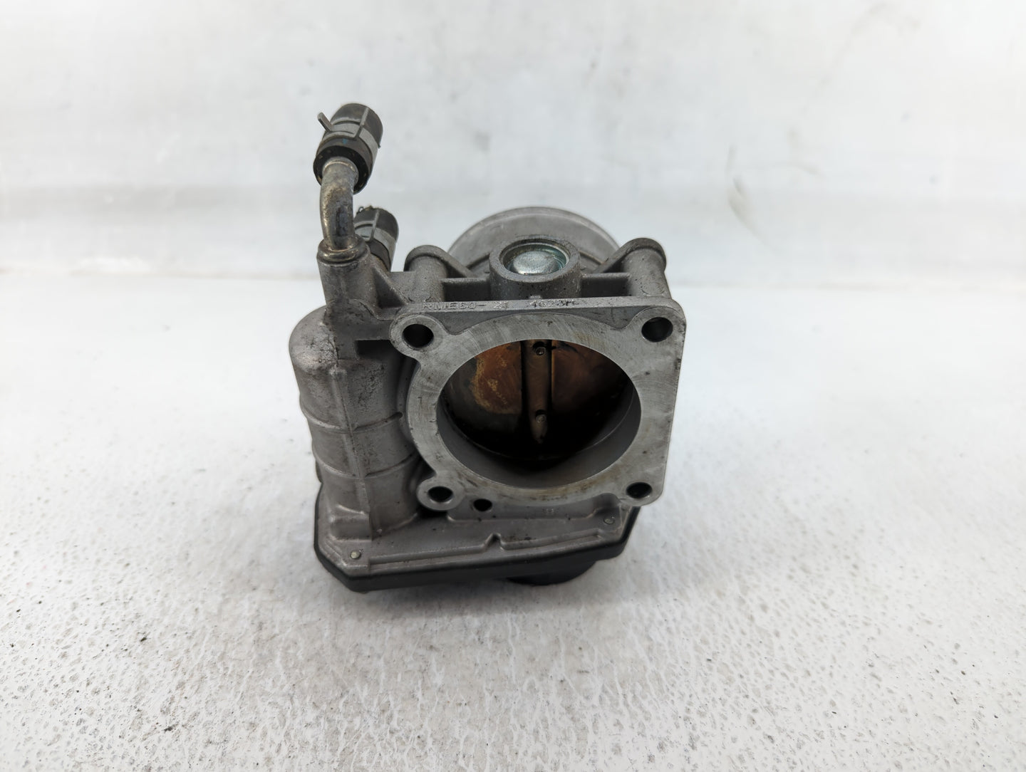 2007 Suzuki Vitara Throttle Body P/N:591HB 526-02, RME60-21, 0517 AA 591HB Fits Fits 2008 2009 OEM Used Auto Parts - Oemused