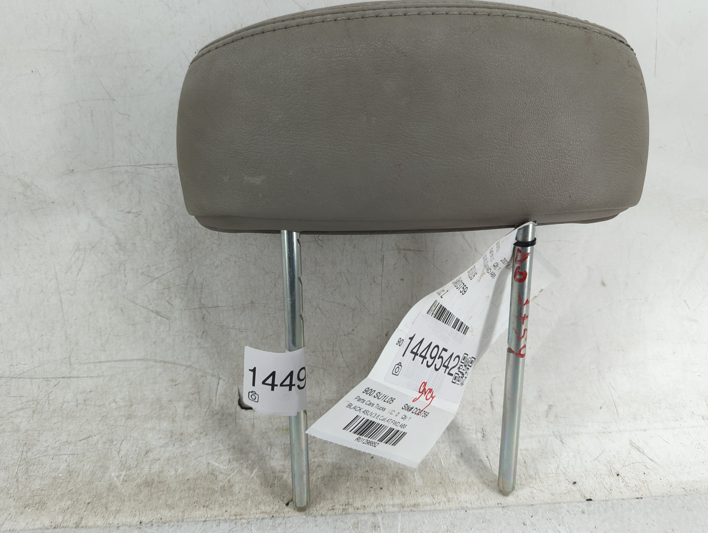 Suzuki Xl-7 Headrest Head Rest Front Driver Seat Grey - Oemusedautoparts1.com