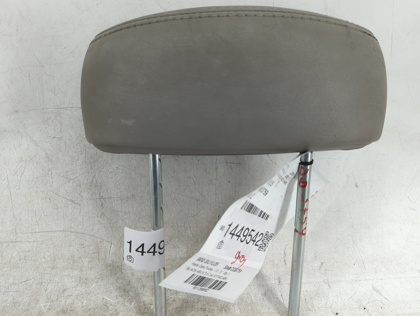 Suzuki Xl-7 Headrest Head Rest Front Driver Seat Grey - Oemusedautoparts1.com