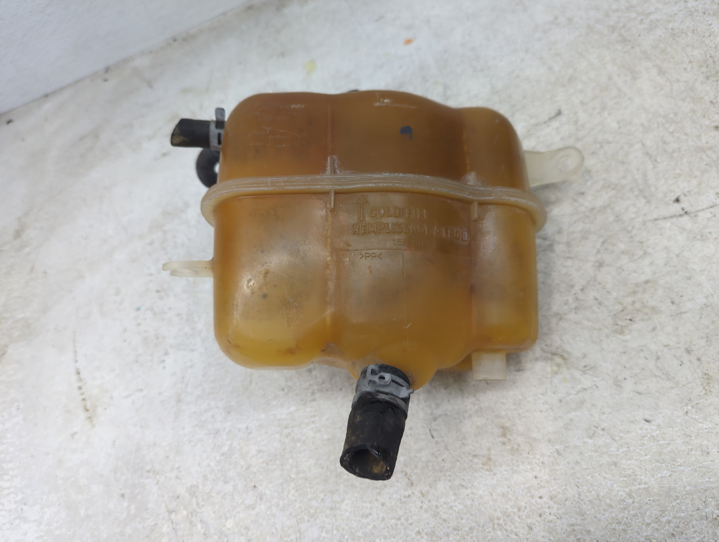Suzuki Xl-7 Radiator Coolant Overflow Expansion Tank Bottle - Oemusedautoparts1.com