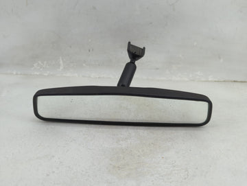 2007 Suzuki Xl-7 Interior Rear View Mirror Replacement OEM P/N:E8011083 Fits OEM Used Auto Parts - Oemusedautoparts1.com