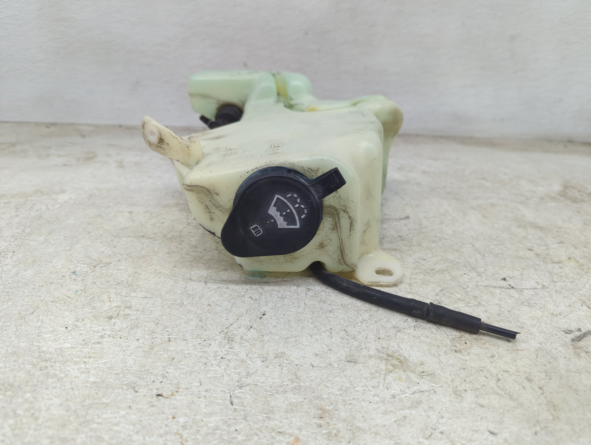 2007 Suzuki Xl-7 Radiator Coolant Overflow Expansion Tank Bottle - Oemusedautoparts1.com
