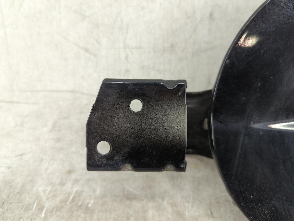 2007 Suzuki Xl-7 Fuel Tank Door Lid Gas Tank Black - Oemusedautoparts1.com