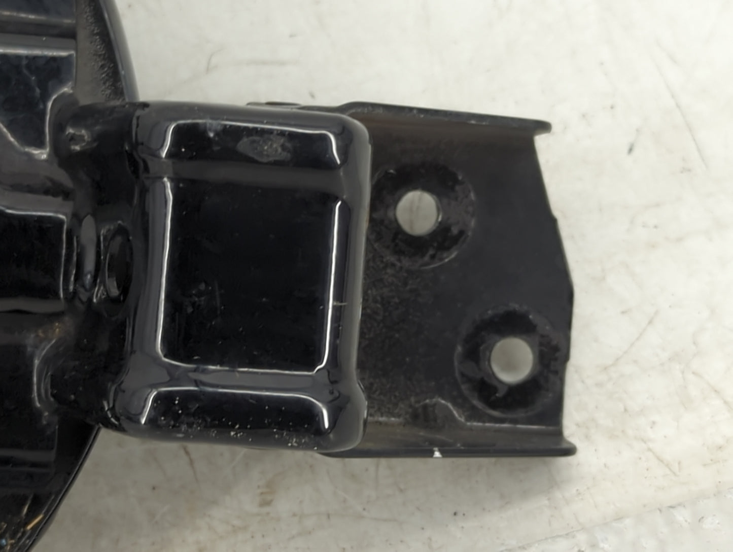 2007 Suzuki Xl-7 Fuel Tank Door Lid Gas Tank Black - Oemusedautoparts1.com