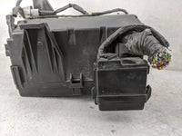 2005-2009 Toyota 4runner Fusebox Fuse Box Panel Relay Module P/N:82662-35A00 Fits Fits 2005 2006 2007 2008 2009 OEM Used Aut