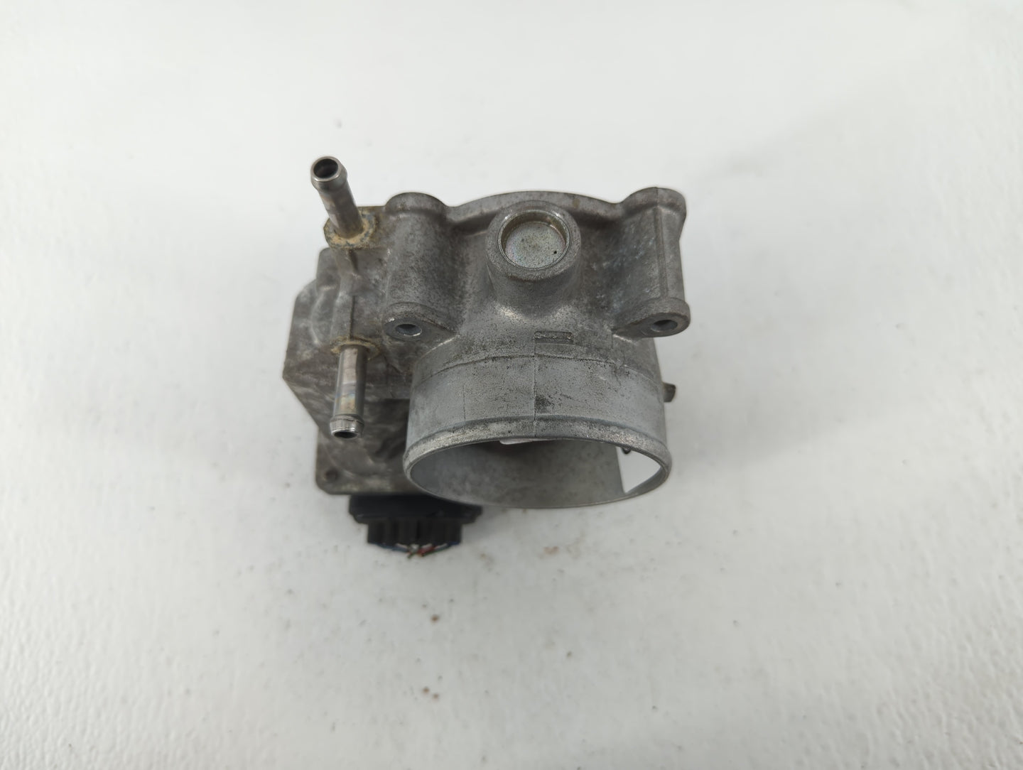 2003-2009 Toyota 4runner Throttle Body P/N:22030-31010 Fits Fits 2003 2004 2005 2006 2007 2008 2009 2010 2011 2012 2013 2014