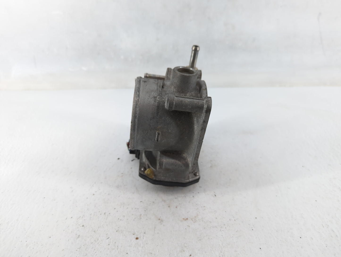 2003-2009 Toyota 4runner Throttle Body P/N:22030-31010 Fits Fits 2003 2004 2005 2006 2007 2008 2009 2010 2011 2012 2013 2014