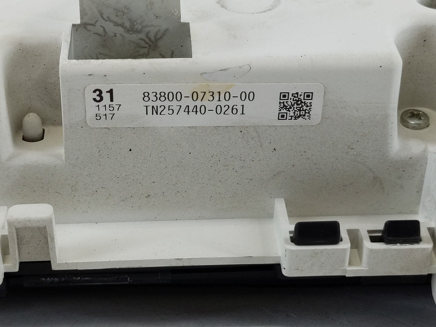 2007 Toyota Avalon Instrument Cluster Speedometer Gauges P/N:83800-07310 Fits OEM Used Auto Parts - Oemusedautoparts1.com