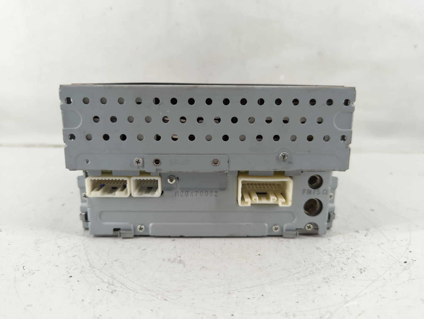 2005-2007 Toyota Avalon Radio AM FM Cd Player Receiver Replacement P/N:86120-AC150 Fits Fits 2005 2006 2007 OEM Used Auto Pa