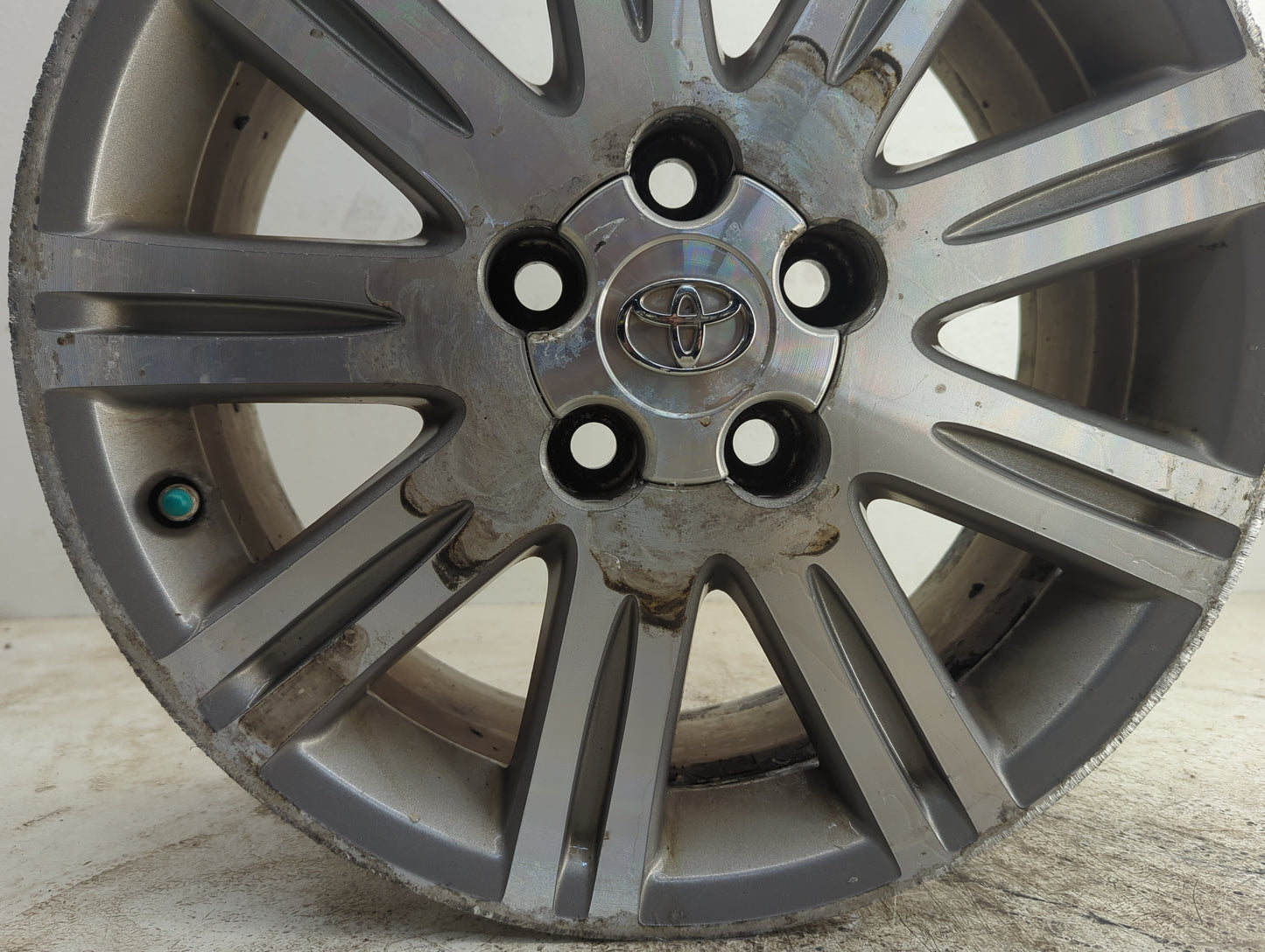 2005-2010 Toyota Avalon Oem Wheel Rim - Oemusedautoparts1.com