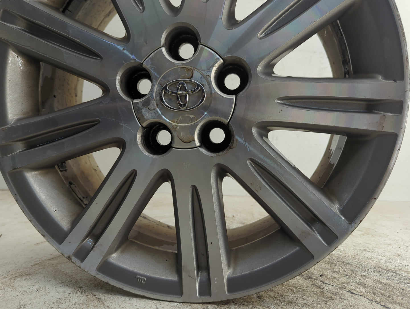 2005-2010 Toyota Avalon Oem Wheel Rim - Oemusedautoparts1.com