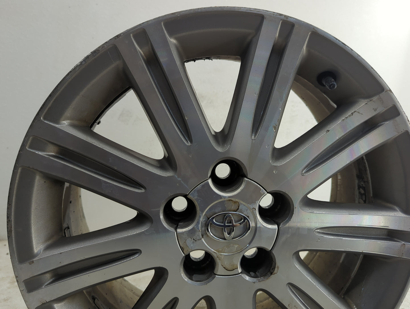 2005-2010 Toyota Avalon Oem Wheel Rim - Oemusedautoparts1.com