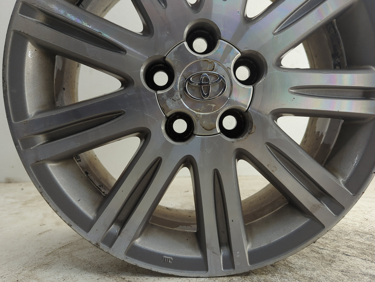 2005-2010 Toyota Avalon Oem Wheel Rim - Oemusedautoparts1.com