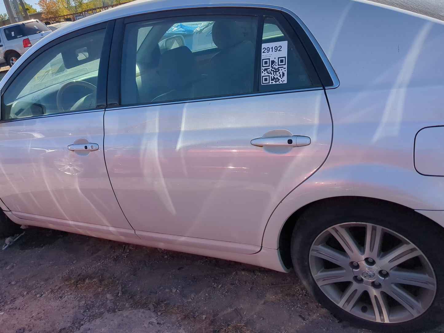 2005-2012 Toyota Avalon Driver Rear Door Oem - Oemusedautoparts1.com
