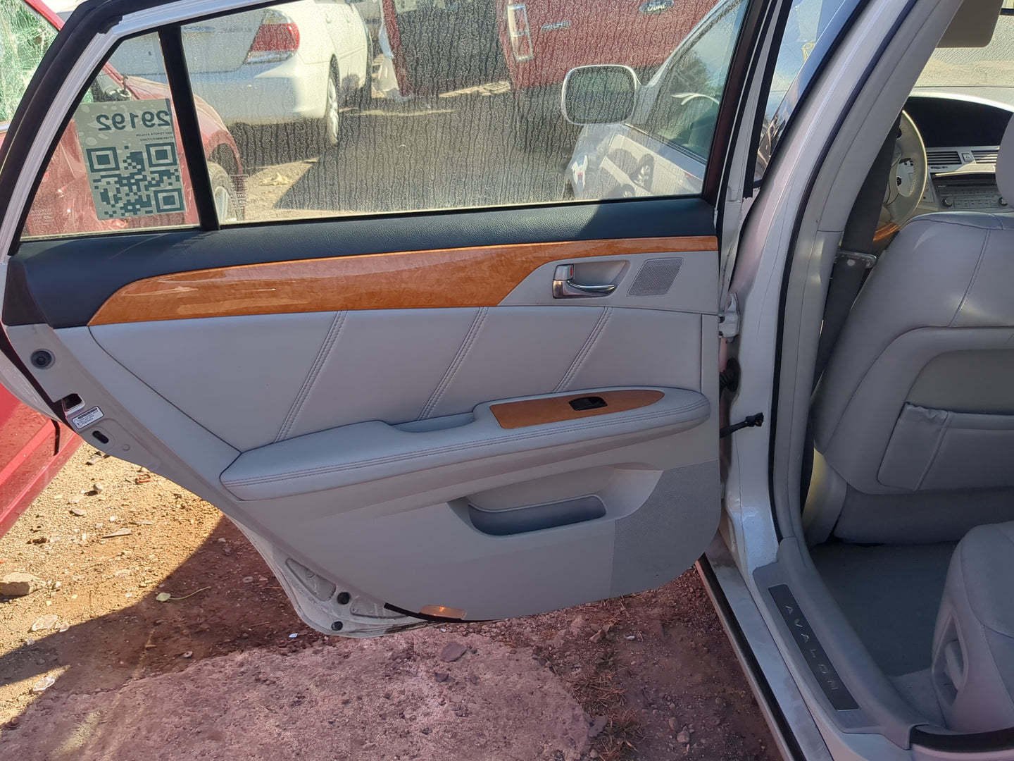 2005-2012 Toyota Avalon Driver Rear Door Oem - Oemusedautoparts1.com