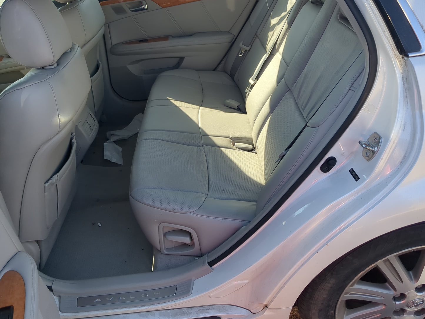 2007 Toyota Avalon Rear Seat Oem - Oemusedautoparts1.com