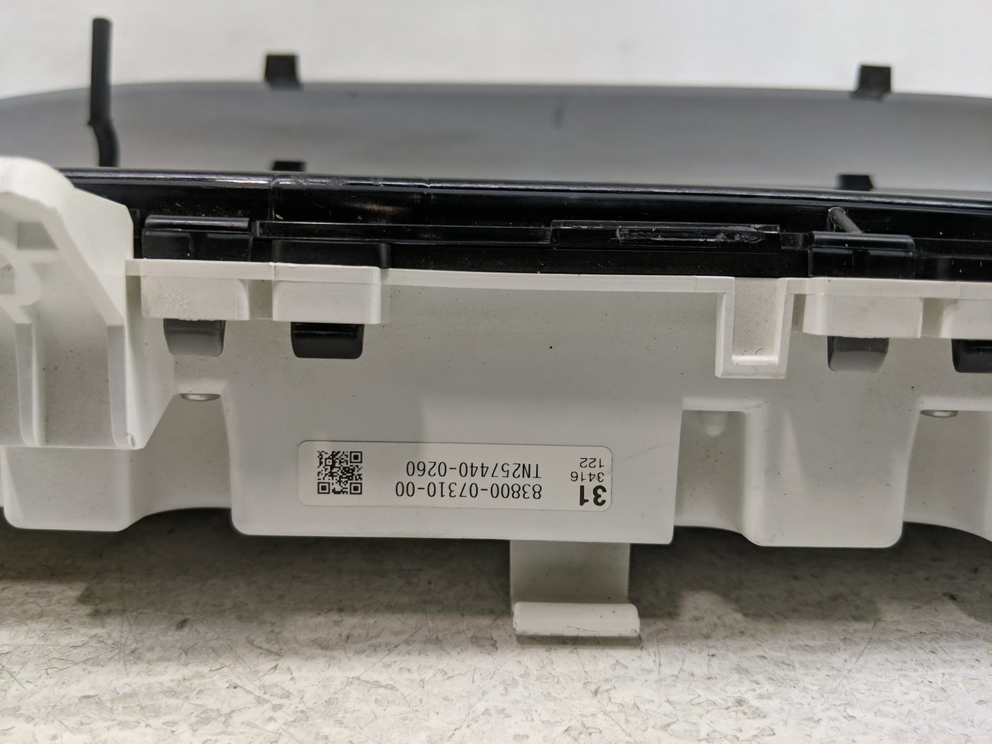 2007 Toyota Avalon Instrument Cluster Speedometer Gauges P/N:83800-07310-00 Fits OEM Used Auto Parts - Oemusedautoparts1.com