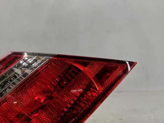 2005-2010 Toyota Avalon Tail Light Assembly Driver Left OEM Fits Fits 2005 2006 2007 2010 OEM Used Auto Parts