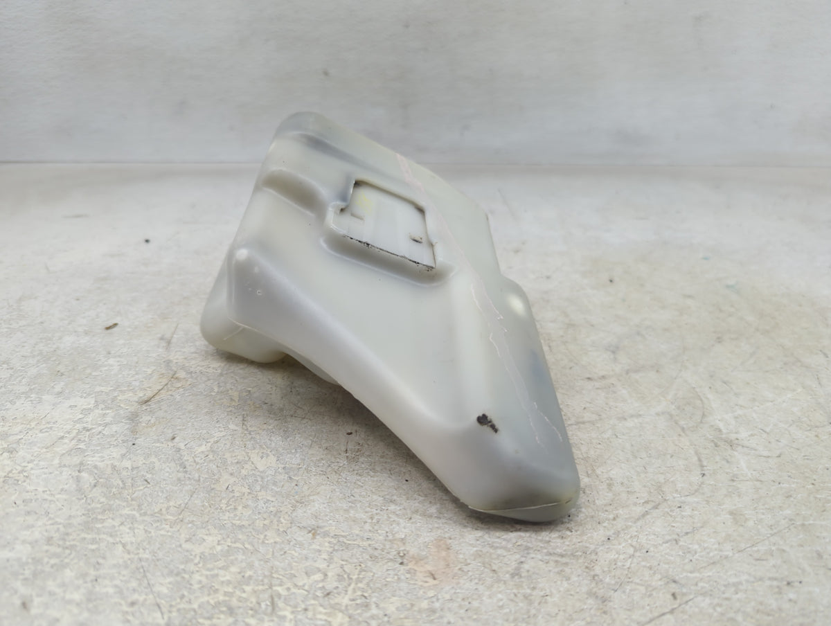 2005-2012 Toyota Avalon Radiator Coolant Overflow Expansion Tank Bottle 1389967 - Oemusedautoparts1.com