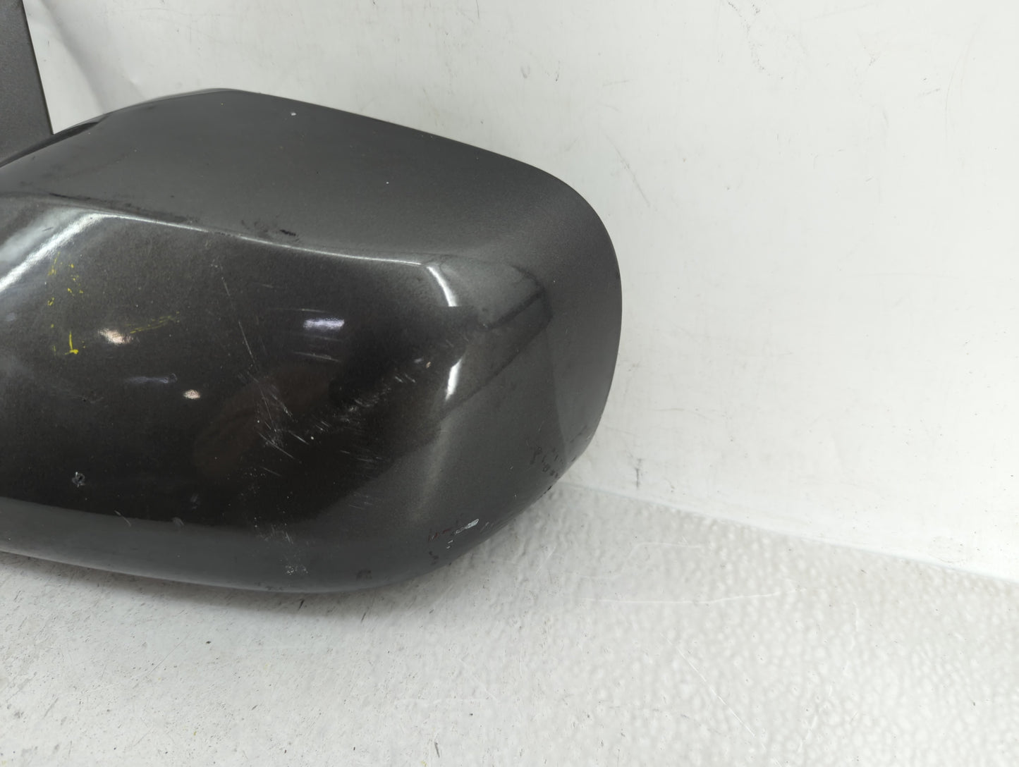 2005-2010 Toyota Avalon Driver Side View Mirror - Left Door Mirror OEM Used - Oemusedautoparts1.com