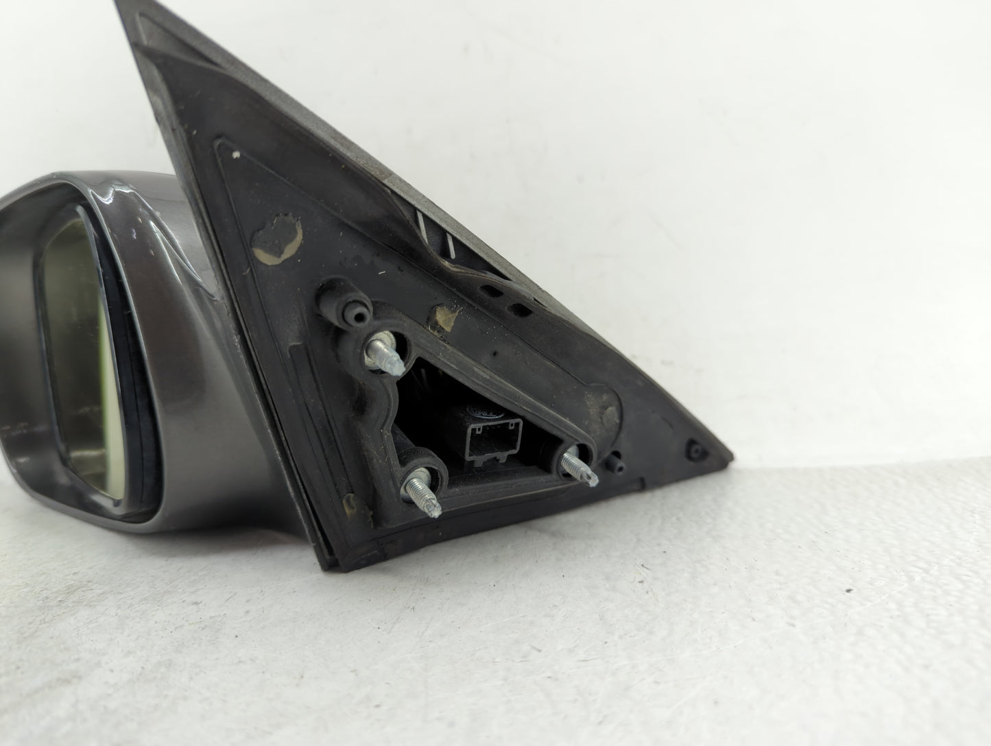 2005-2010 Toyota Avalon Driver Side View Mirror - Left Door Mirror OEM Used - Oemusedautoparts1.com
