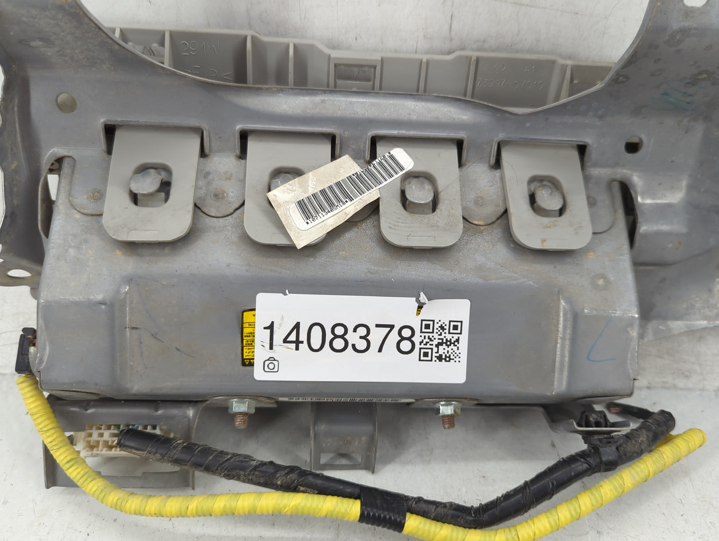 2005-2007 Toyota Avalon Air Bag Driver Left Knee OEM P/N:73997-07010 Fits Fits 2005 2006 2007 OEM Used Auto Parts - Oemuseda