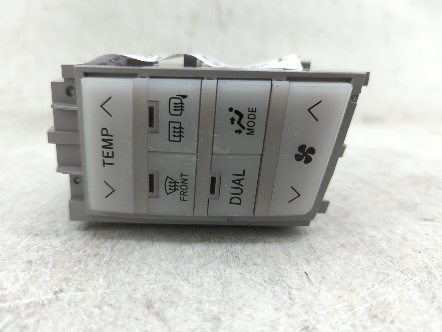 2005-2010 Toyota Avalon Climate Control Module Temperature AC/Heater Replacement P/N:55900-07160 MX146570-4020 Fits OEM Used