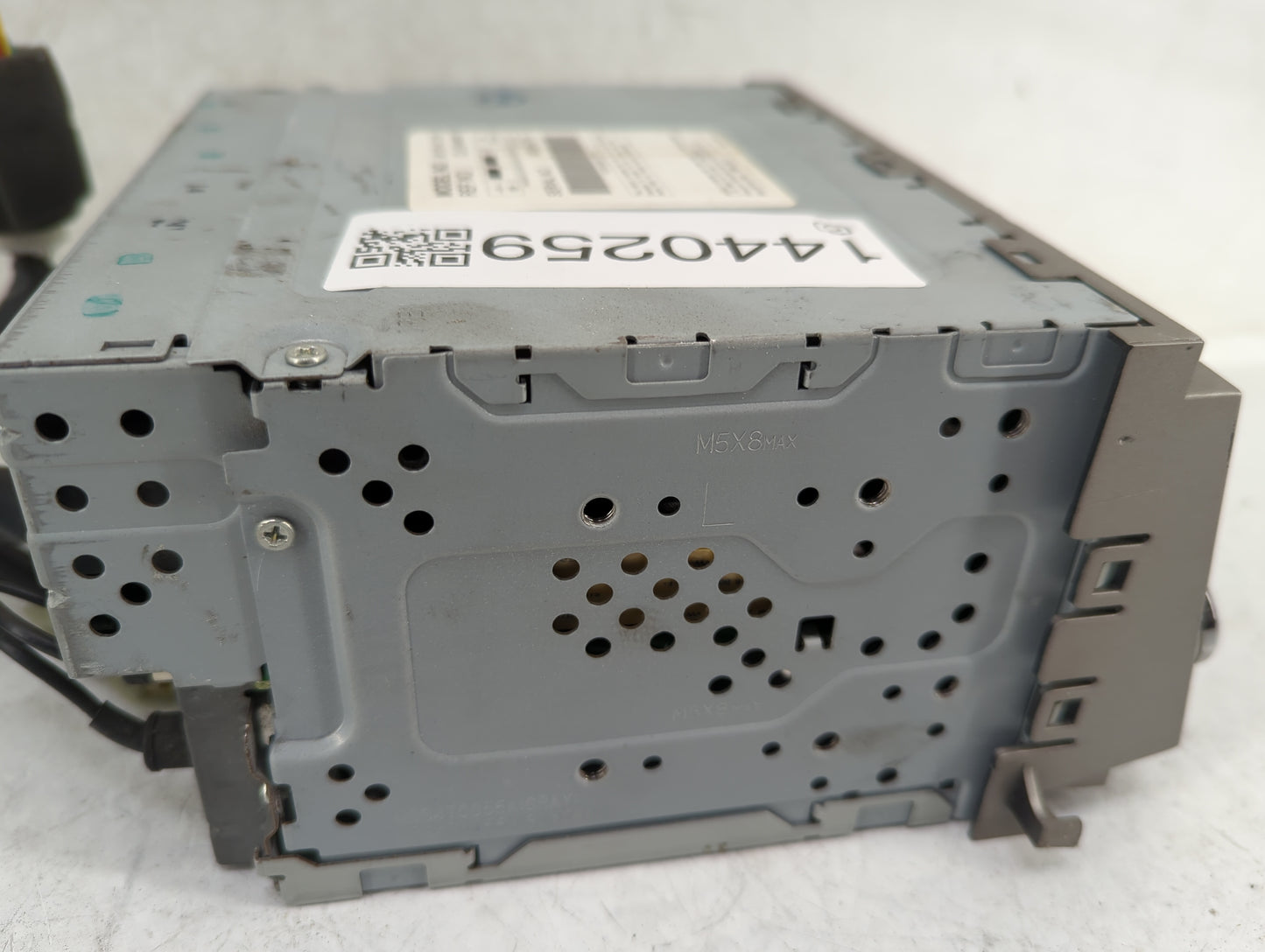 2005-2007 Toyota Avalon Radio AM FM Cd Player Receiver Replacement P/N:86120-AC150 Fits Fits 2005 2006 2007 OEM Used Auto Pa