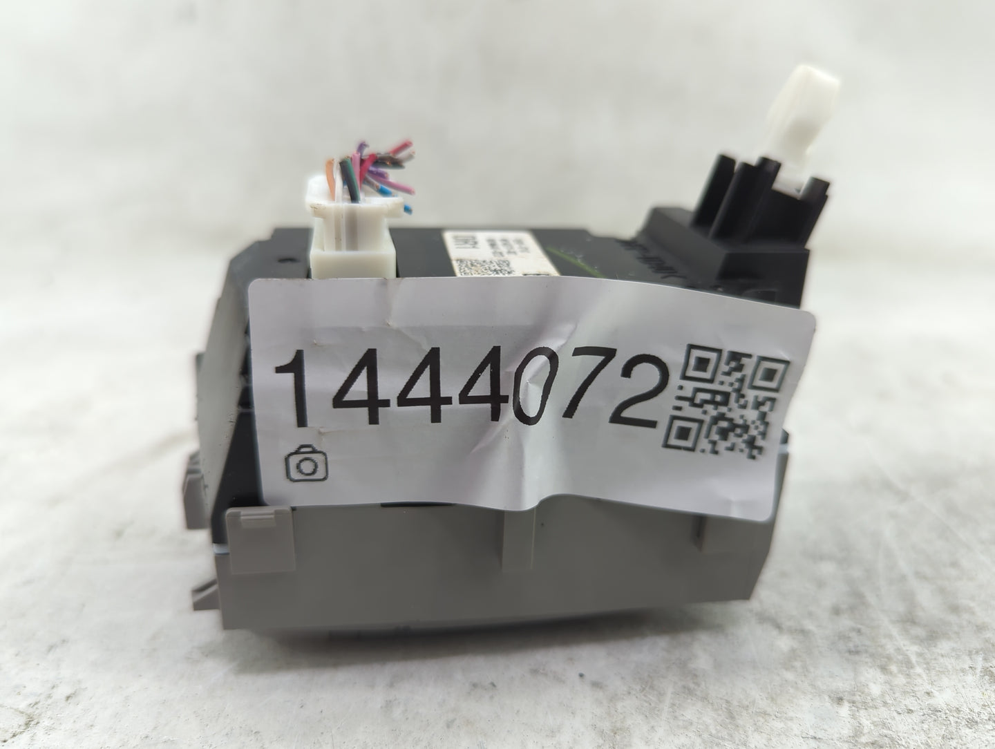 2005-2010 Toyota Avalon Climate Control Module Temperature AC/Heater Replacement P/N:55900-07160 MX145570-4021 Fits OEM Used