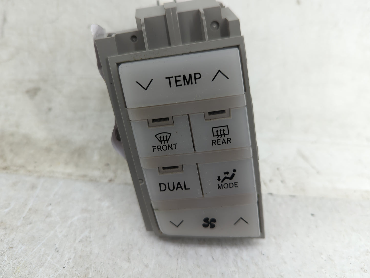 2005-2010 Toyota Avalon Climate Control Module Temperature AC/Heater Replacement P/N:55900-07170 MX146570-4071 Fits OEM Used