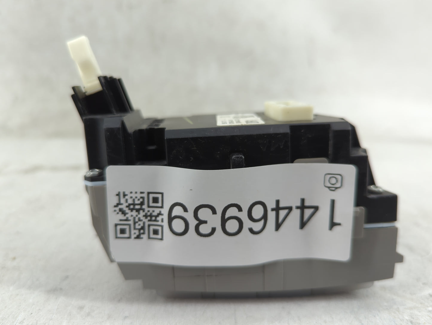 2005-2010 Toyota Avalon Climate Control Module Temperature AC/Heater Replacement P/N:55900-07160 MX146570-4021 Fits OEM Used
