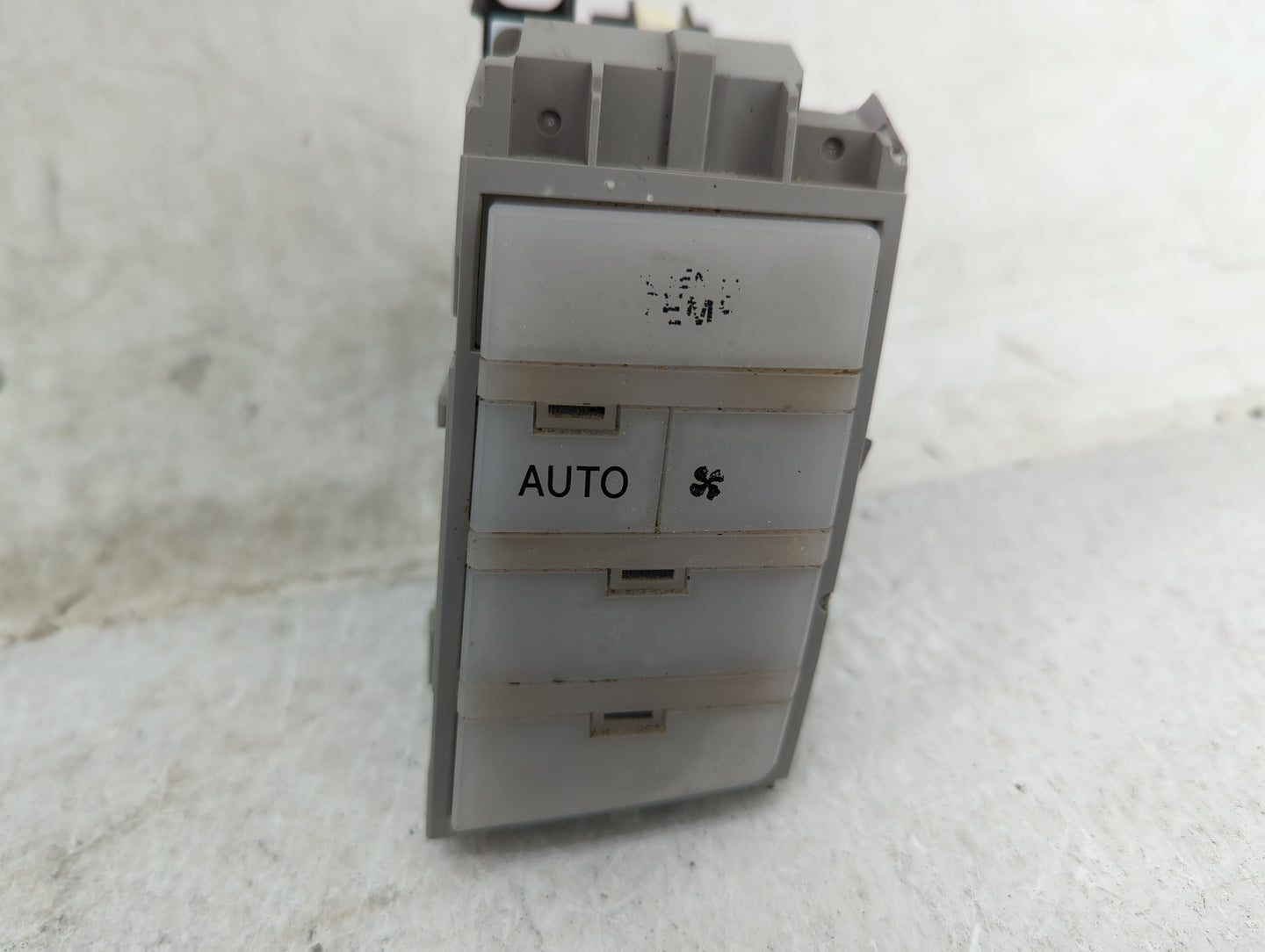 2005-2010 Toyota Avalon Climate Control Module Temperature AC/Heater Replacement P/N:55900-07160 MX146570-4021 Fits OEM Used