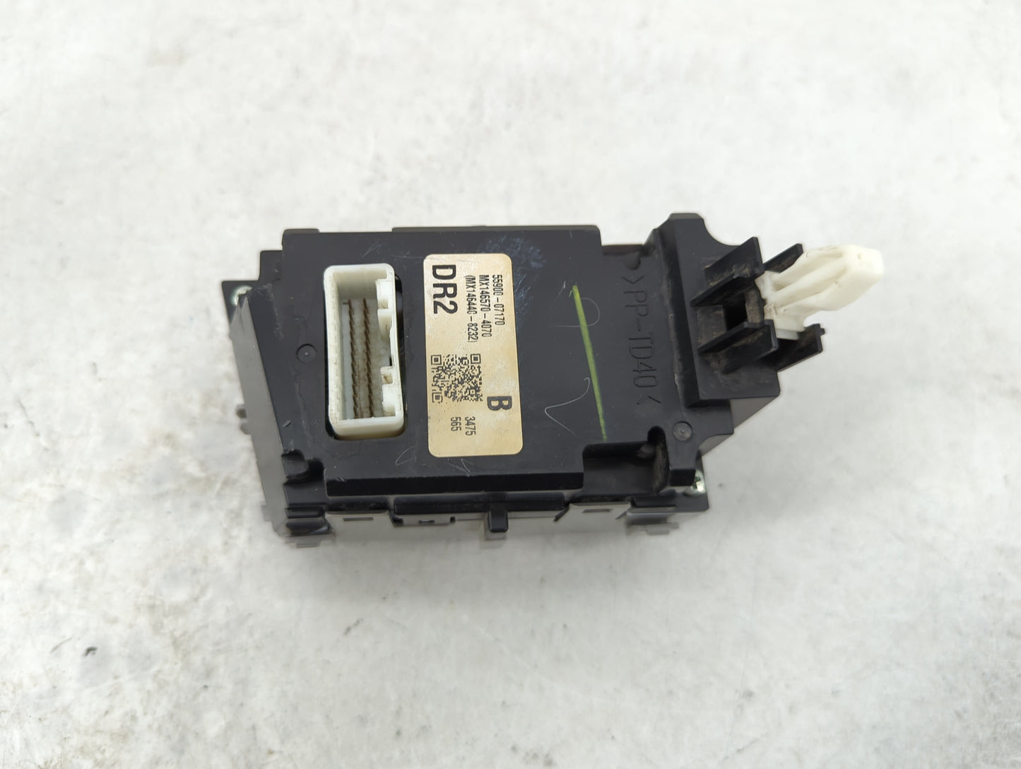 2005-2010 Toyota Avalon Climate Control Module Temperature AC/Heater Replacement P/N:55900-07170 MX146570-4070 Fits OEM Used