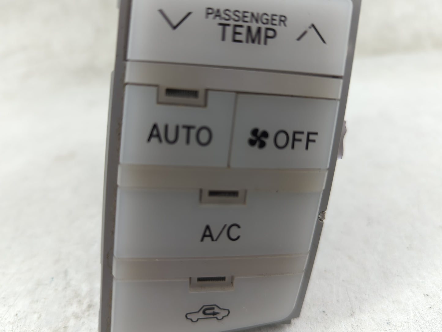2005-2010 Toyota Avalon Climate Control Module Temperature AC/Heater Replacement P/N:55900-07170 MX146570-4070 Fits OEM Used