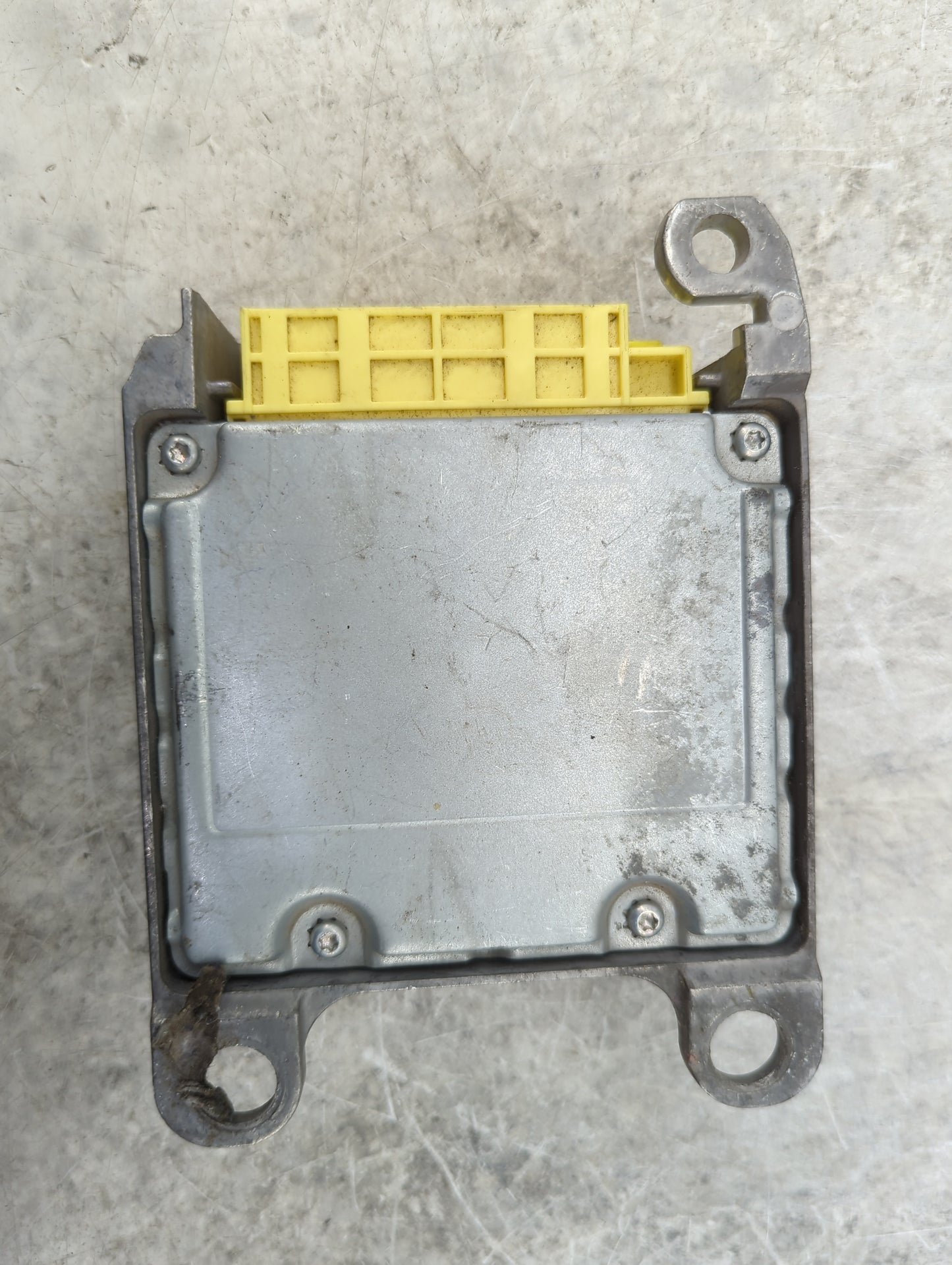 2007 Toyota Avalon Safety Restraint Srs Airbag Control Module - Oemusedautoparts1.com