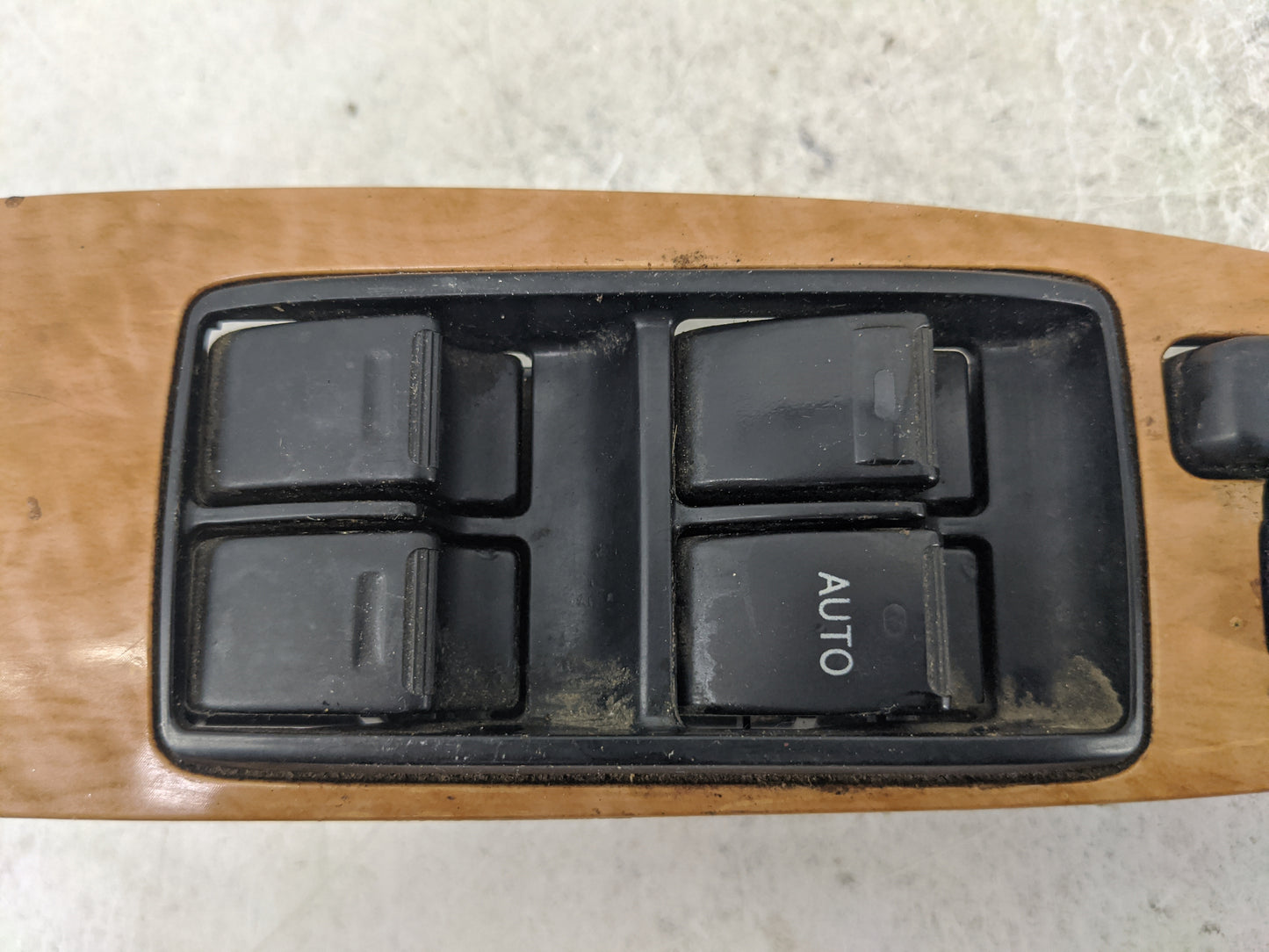 2005-2009 Toyota Avalon Master Power Window Switch Replacement Driver Side Left Fits Fits 2005 2006 2007 2008 2009 OEM Used 