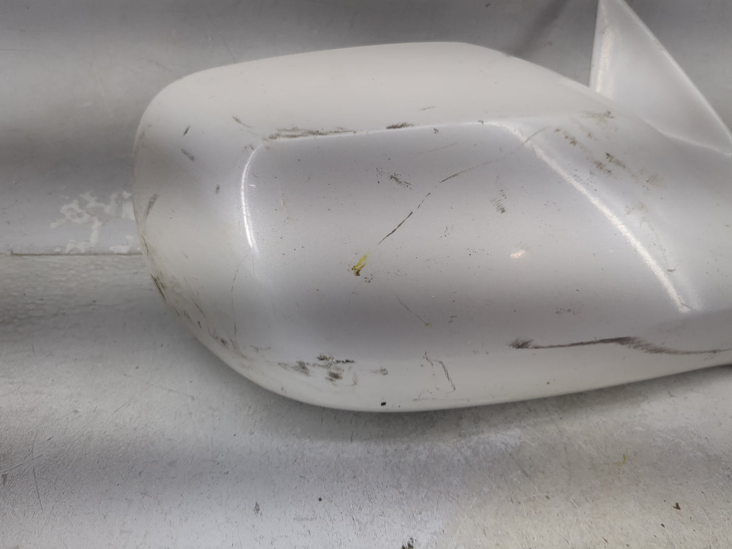 2005-2010 Toyota Avalon Passenger Side View Mirror - Right Door Mirror OEM Used - Oemusedautoparts1.com