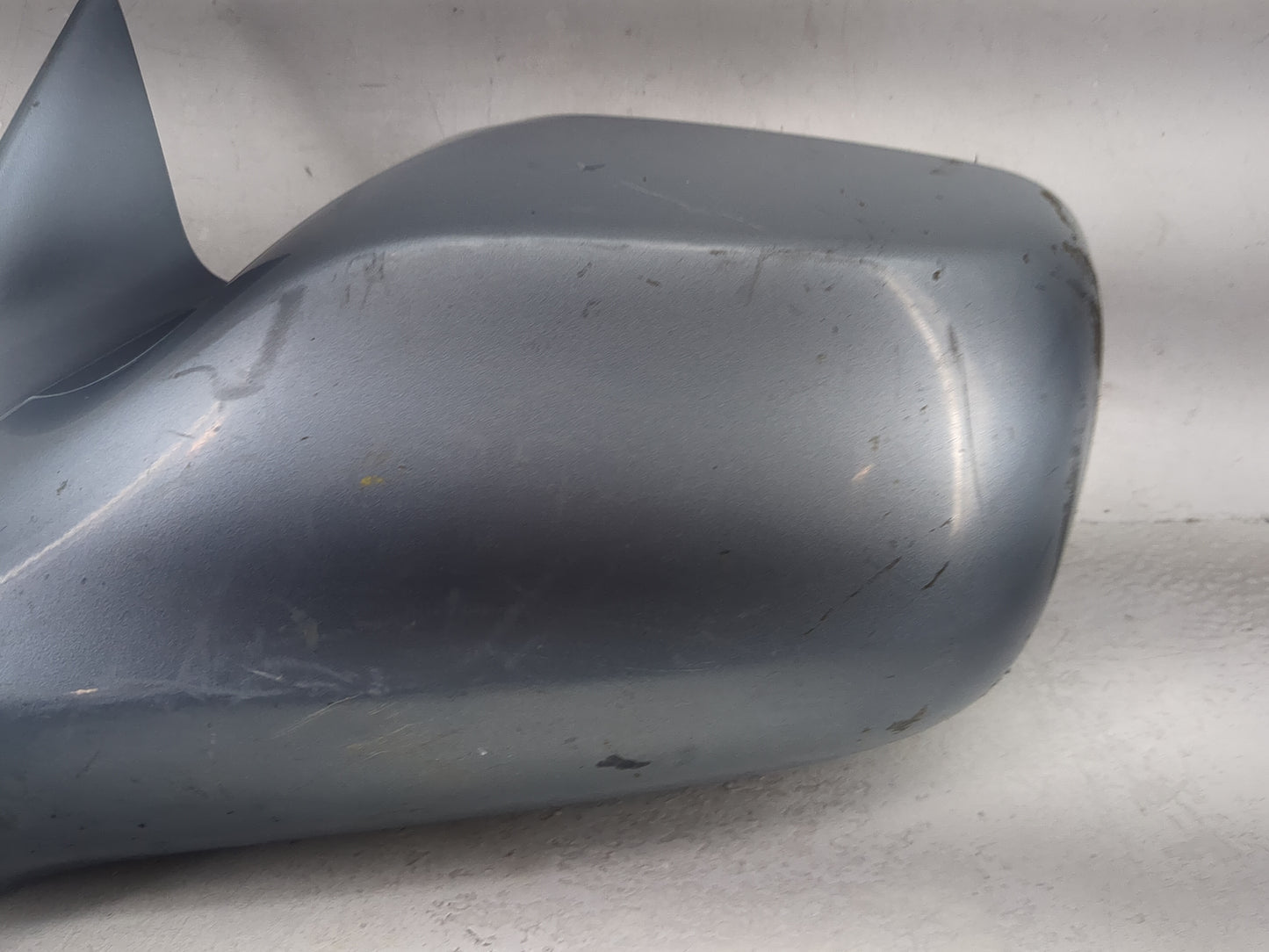 2005-2010 Toyota Avalon Driver Side View Mirror - Left Door Mirror OEM Used - Oemusedautoparts1.com